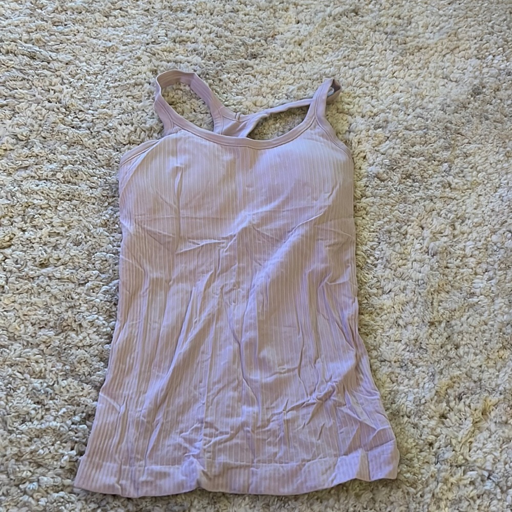 lululemon racer back tank top in light pinkish purple size 4